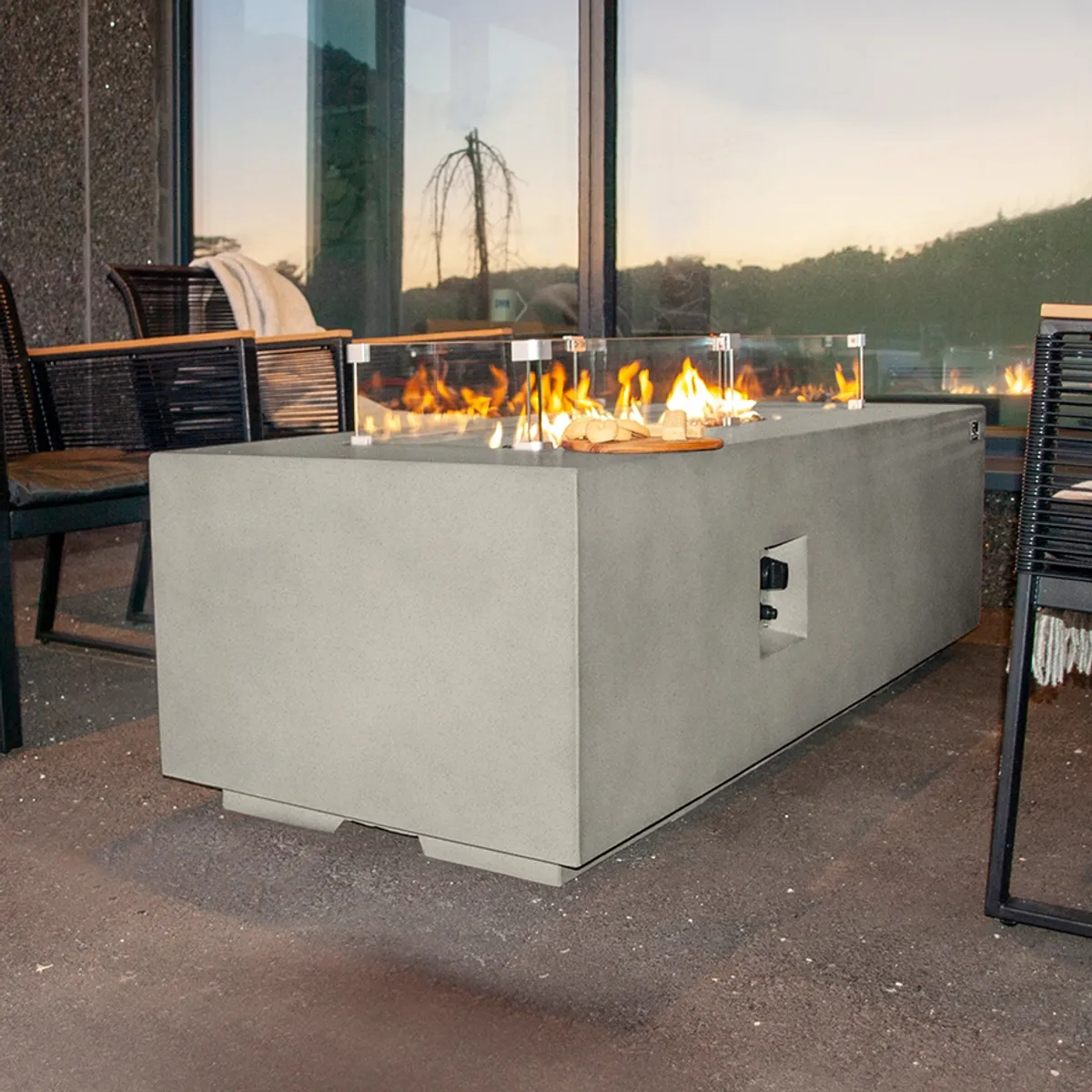 Arctic A-601 gassdrevet peisbord, CONCRETE GREY