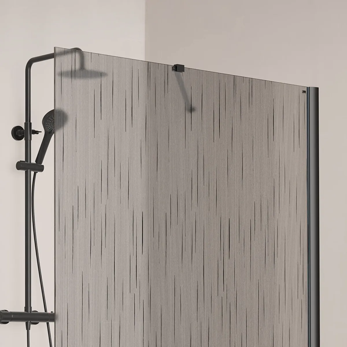 Badnor Shildon dusjvegg/walk-in hjørne - MATT SORT - TINTED HARMONY glassfelt - 125cm